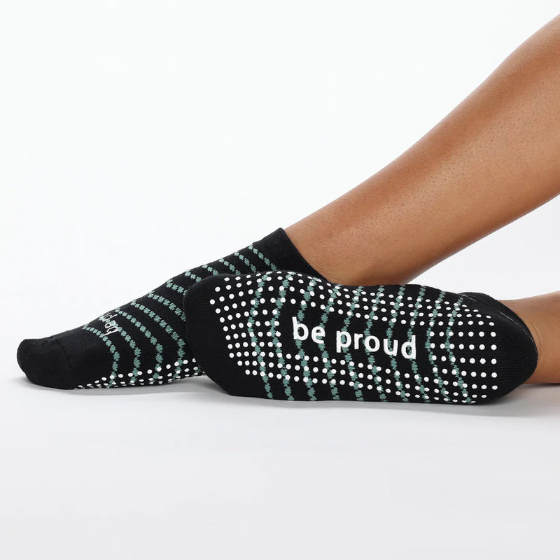 BE PROUD Bridget Grip Socks WOMAN